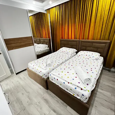 Golden Cherry Apartamento *