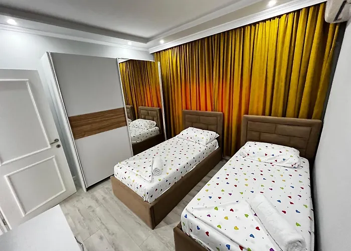 Golden Cherry * טיראנה